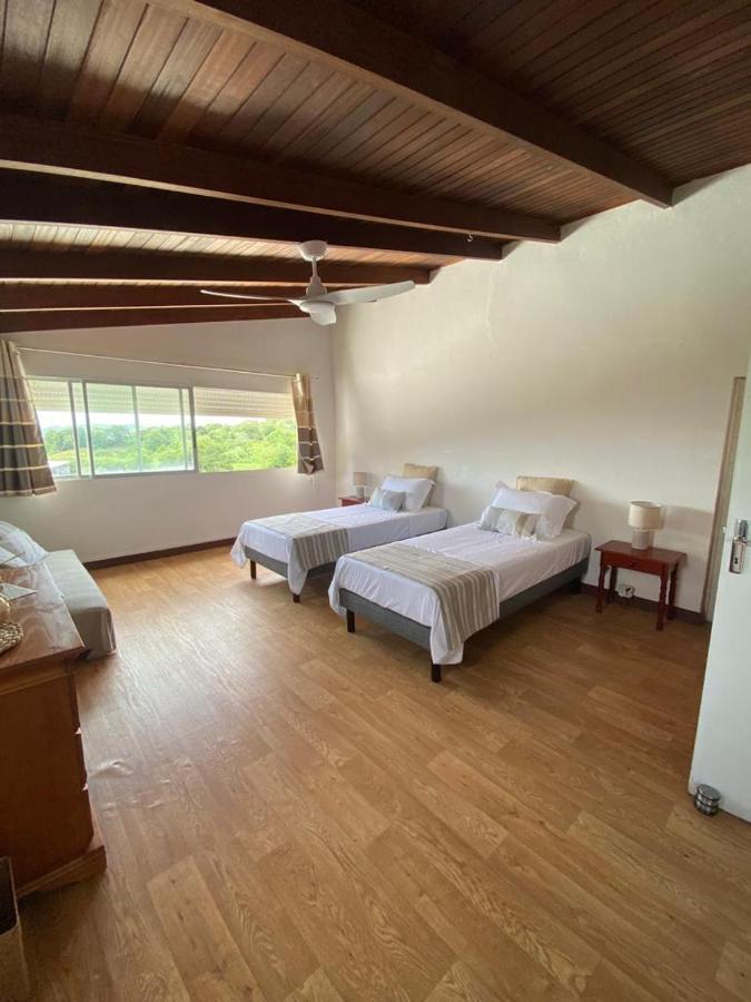 Notre Vie La Bed & Breakfast Le Robert Bagian luar foto