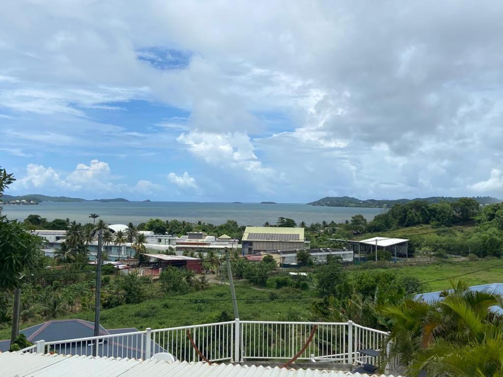 Notre Vie La Bed & Breakfast Le Robert Bagian luar foto