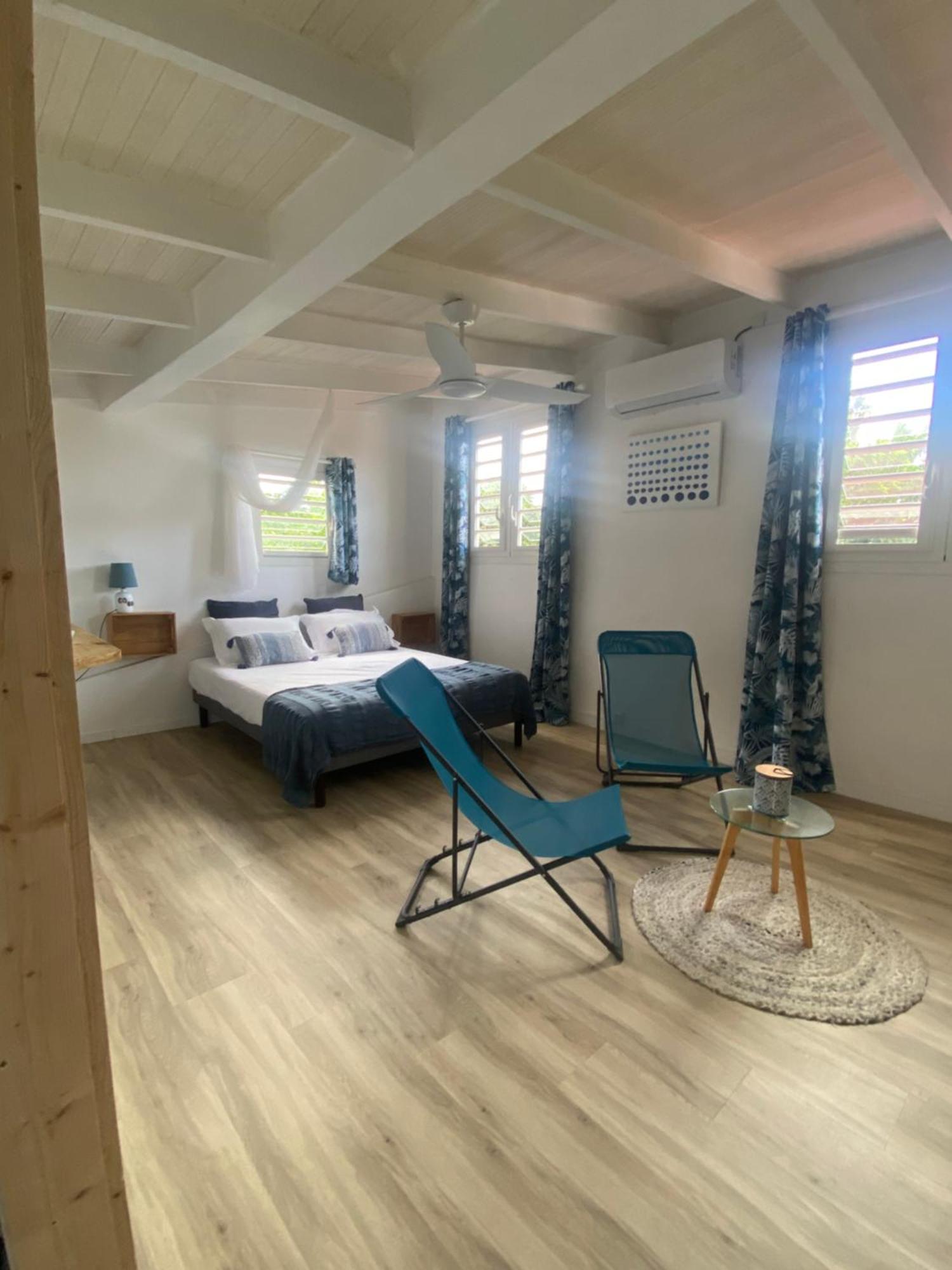 Notre Vie La Bed & Breakfast Le Robert Bagian luar foto