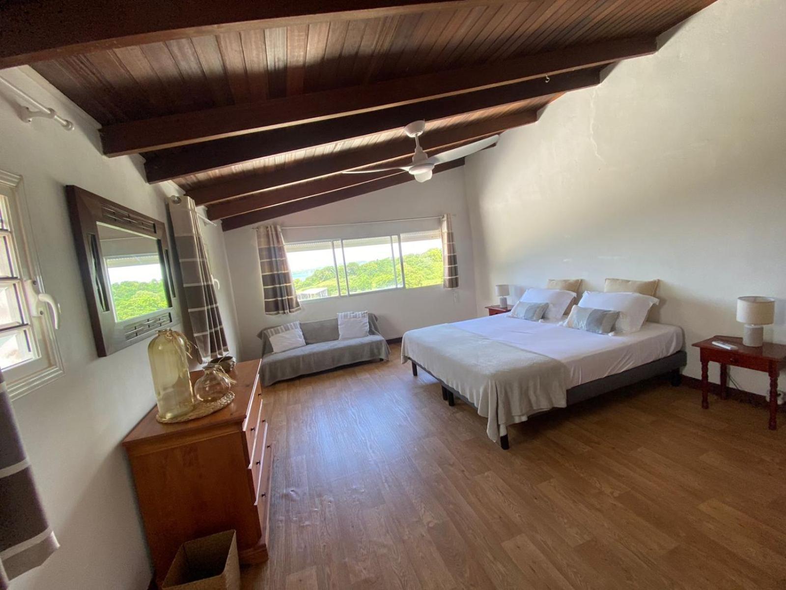 Notre Vie La Bed & Breakfast Le Robert Bagian luar foto