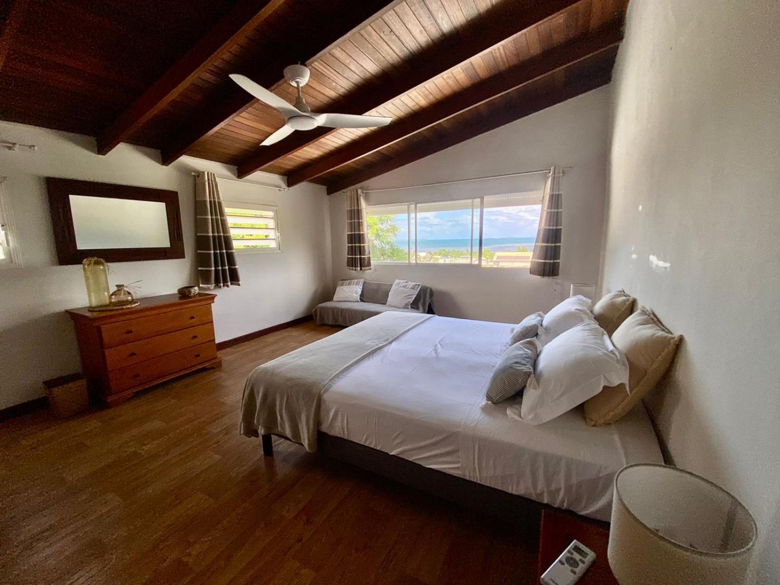 Notre Vie La Bed & Breakfast Le Robert Bagian luar foto